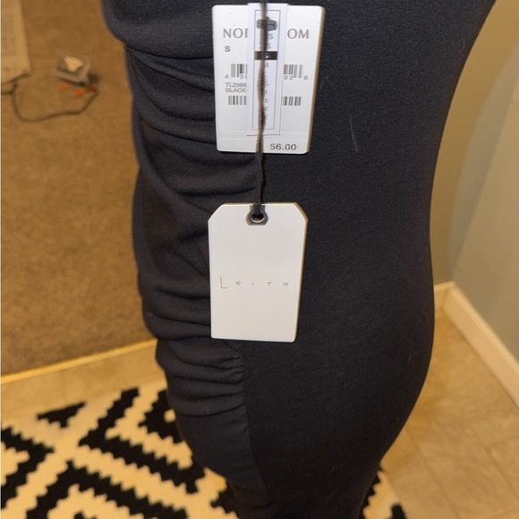 NWT LEITH RUCHED SIZE SMALL BLK DRESS - Picture 4 of 4